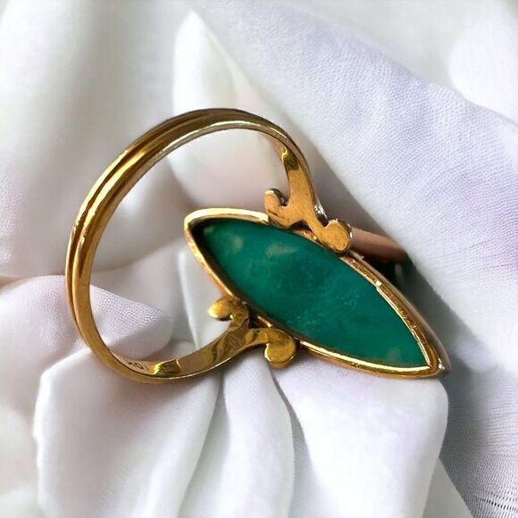 REAL 10k Yellow Gold ANTIQUE Green Agate Ring Sz 6 Victorian Navette Chrysoprase - Picture 4 of 16